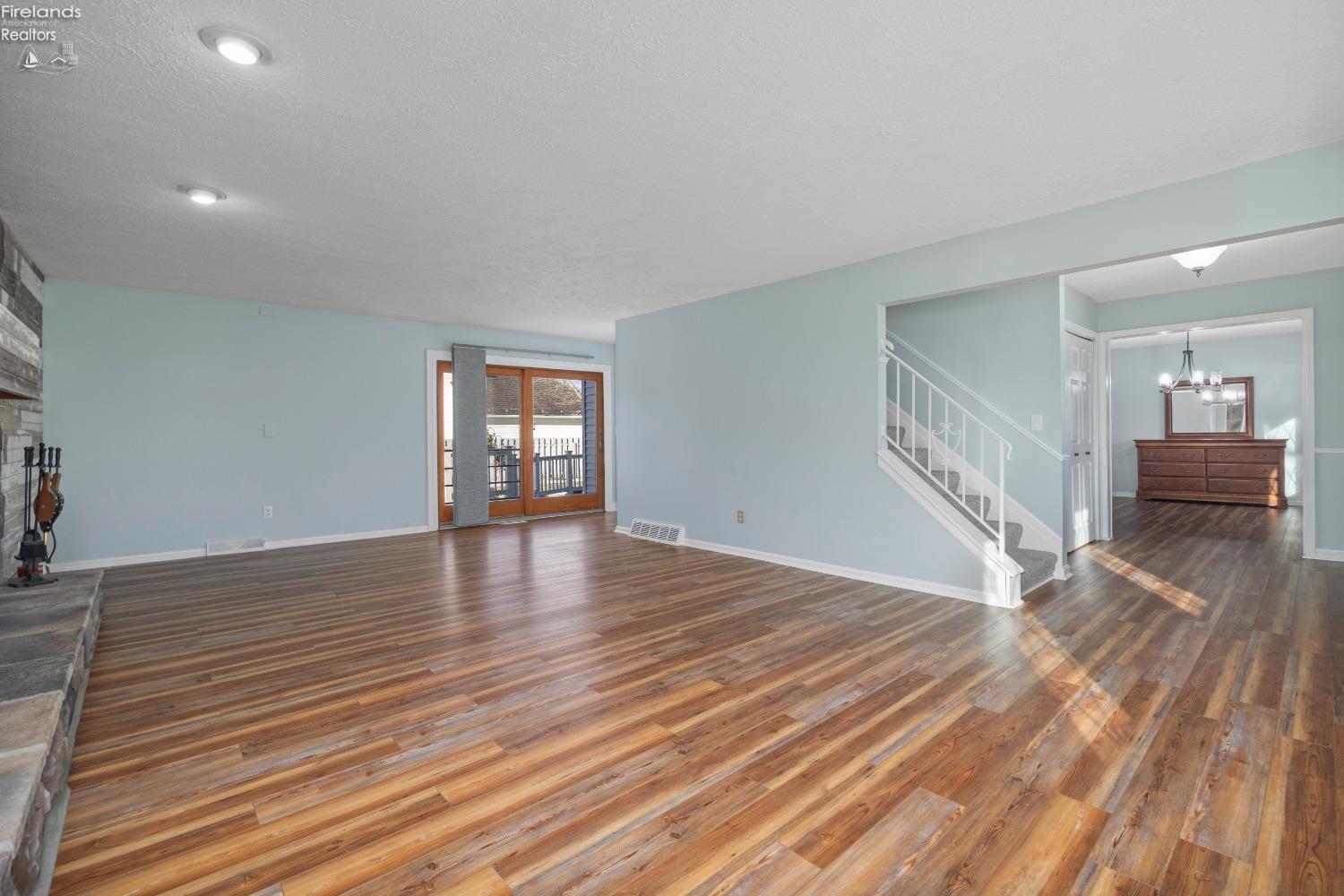 3409 Stonewood Drive