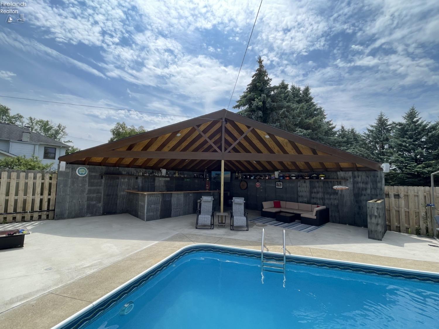 3409 Stonewood Drive