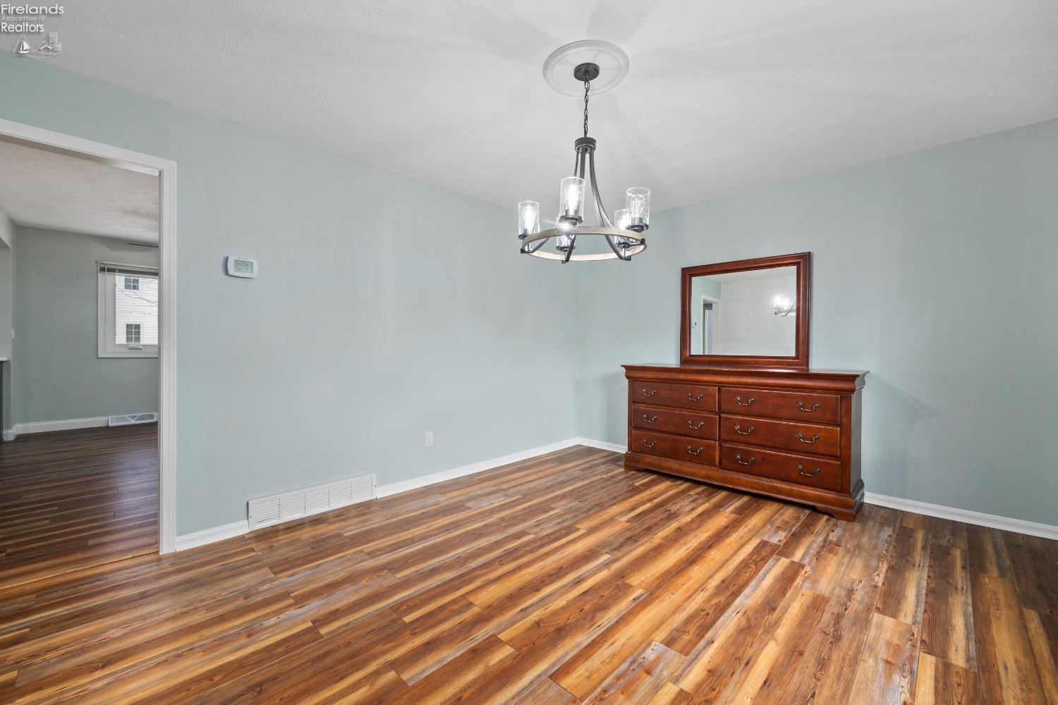 3409 Stonewood Drive