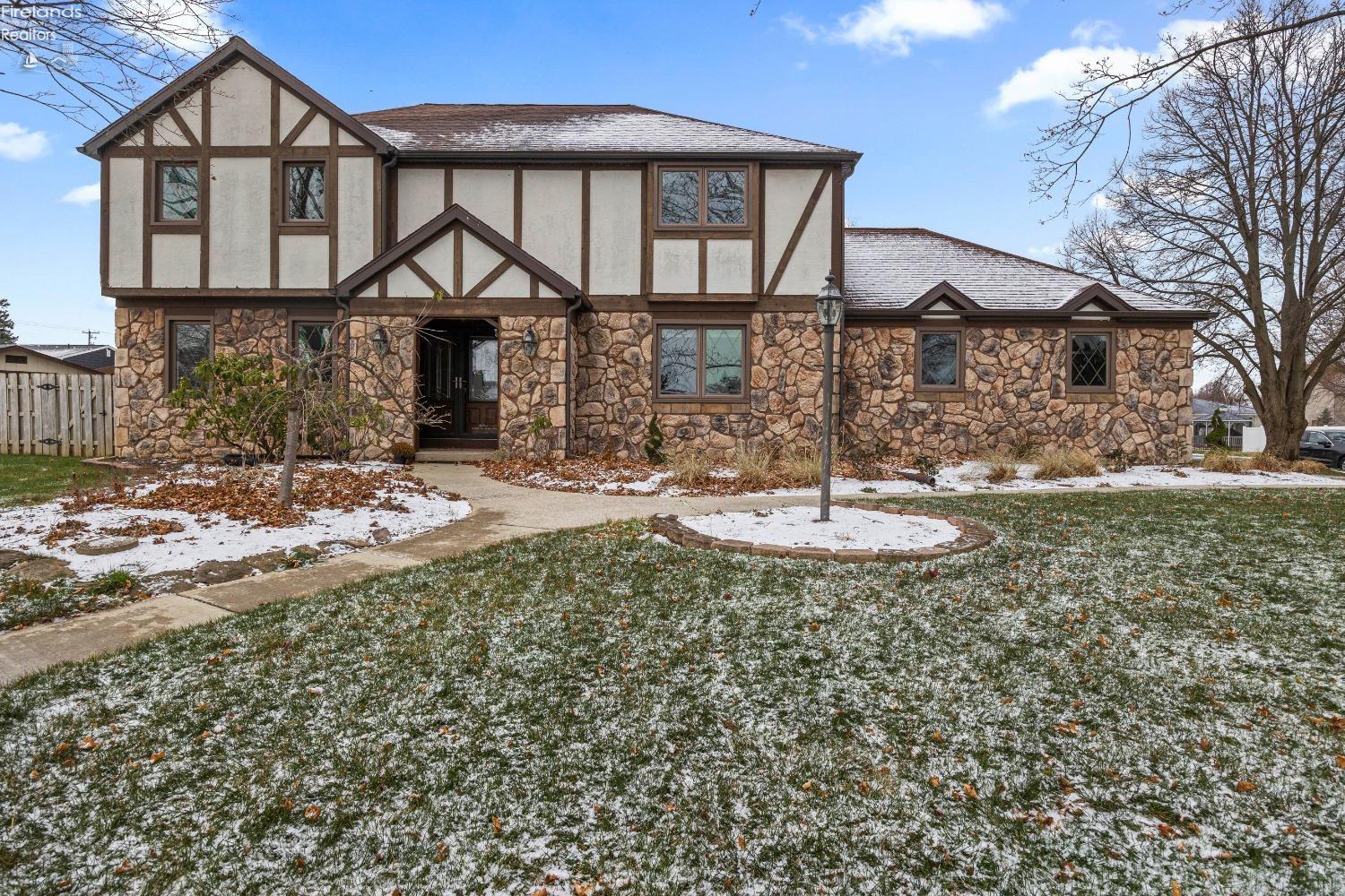 3409 Stonewood Drive