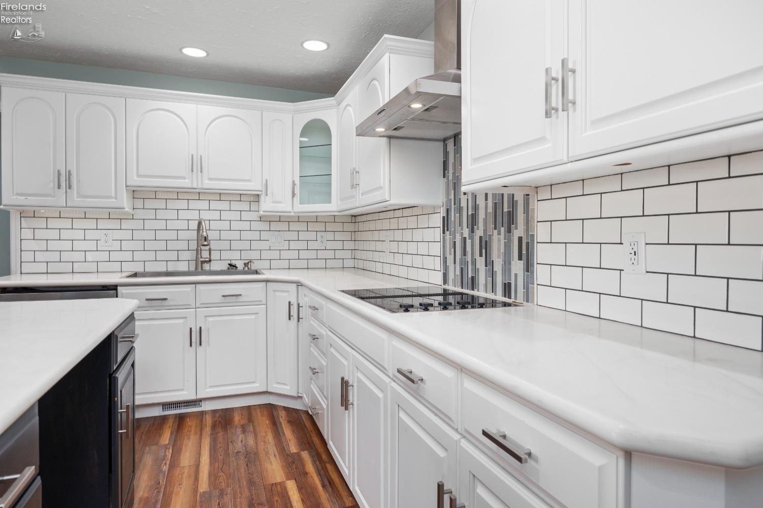 3409 Stonewood Drive