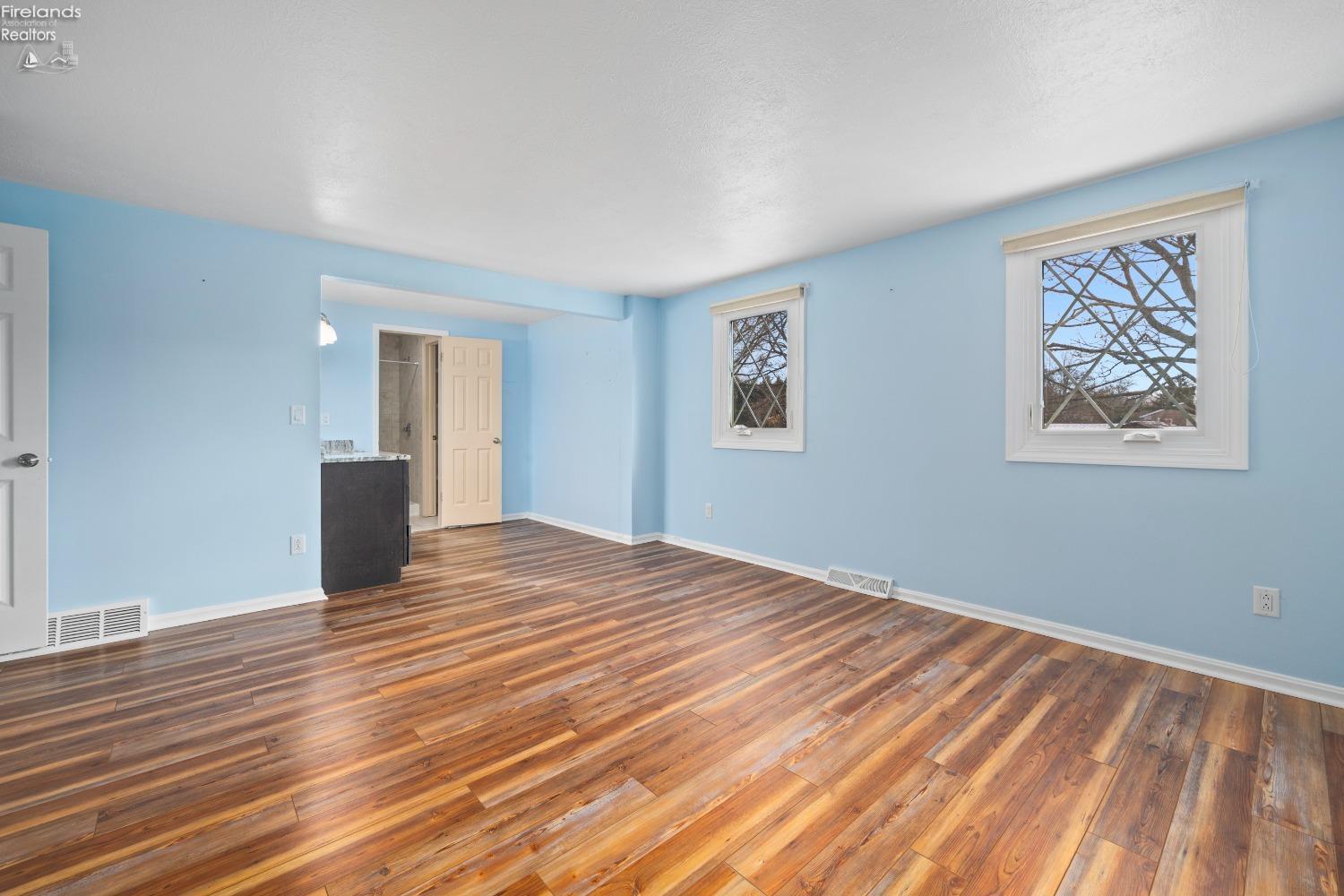 3409 Stonewood Drive