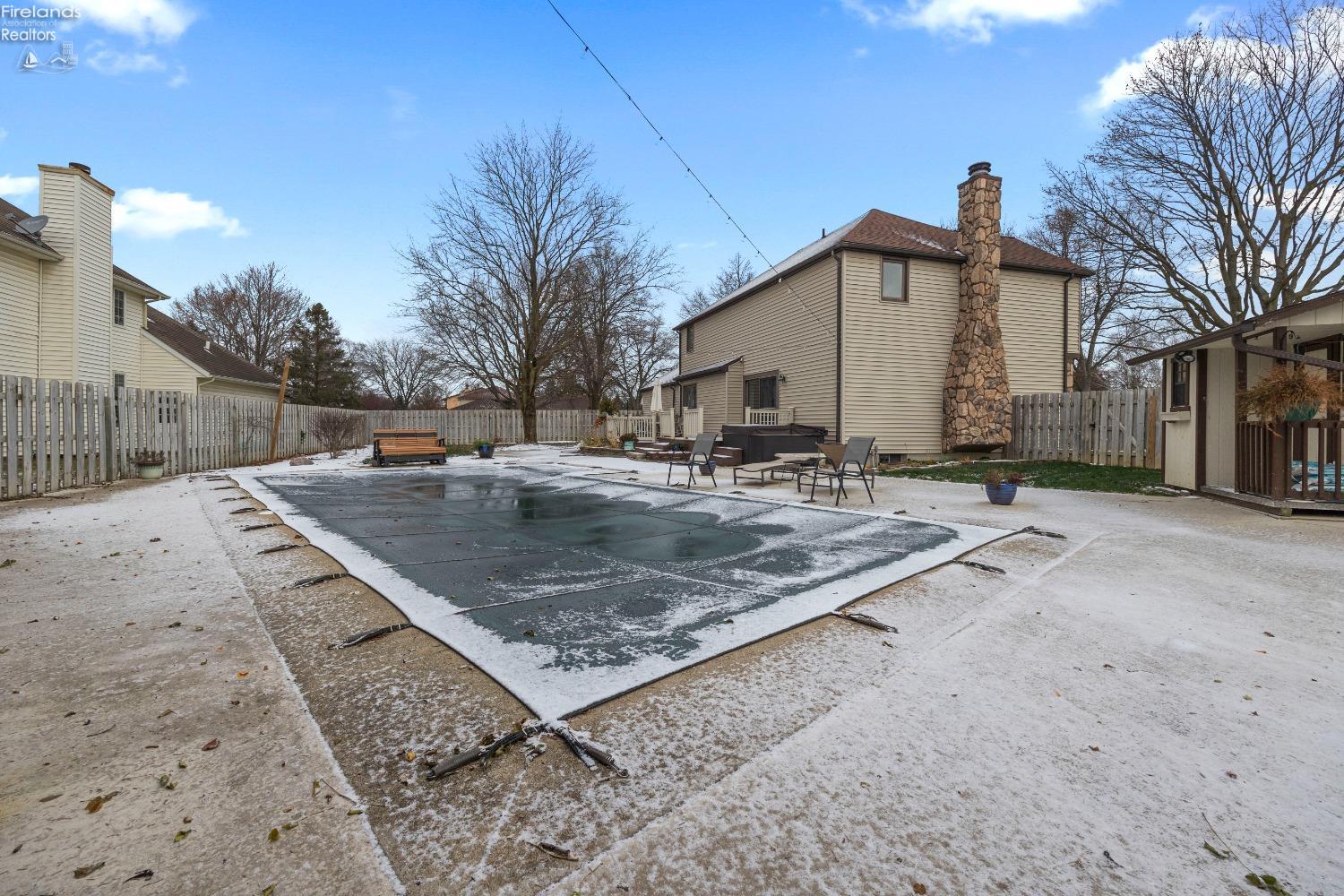 3409 Stonewood Drive