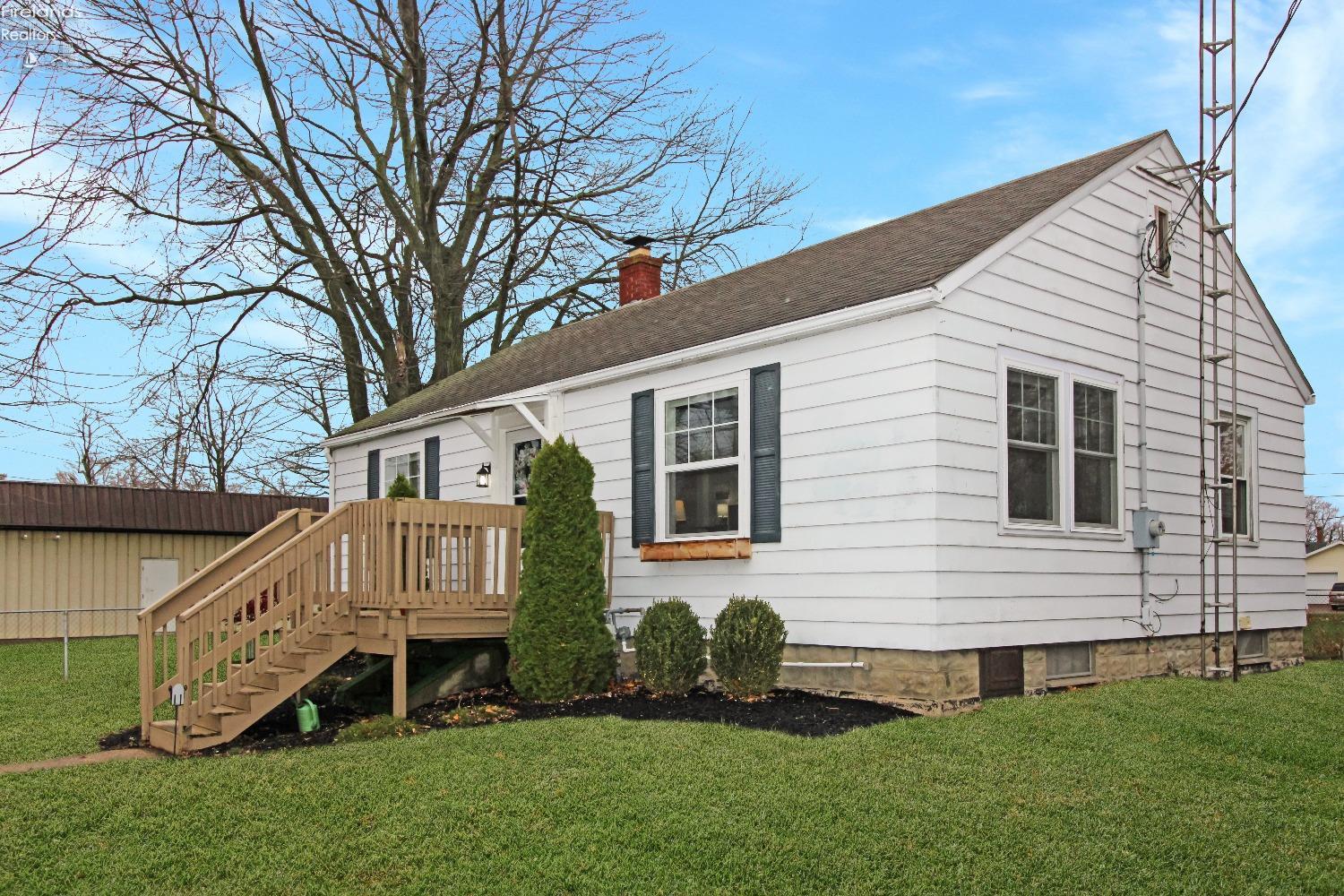 148 Maple Street