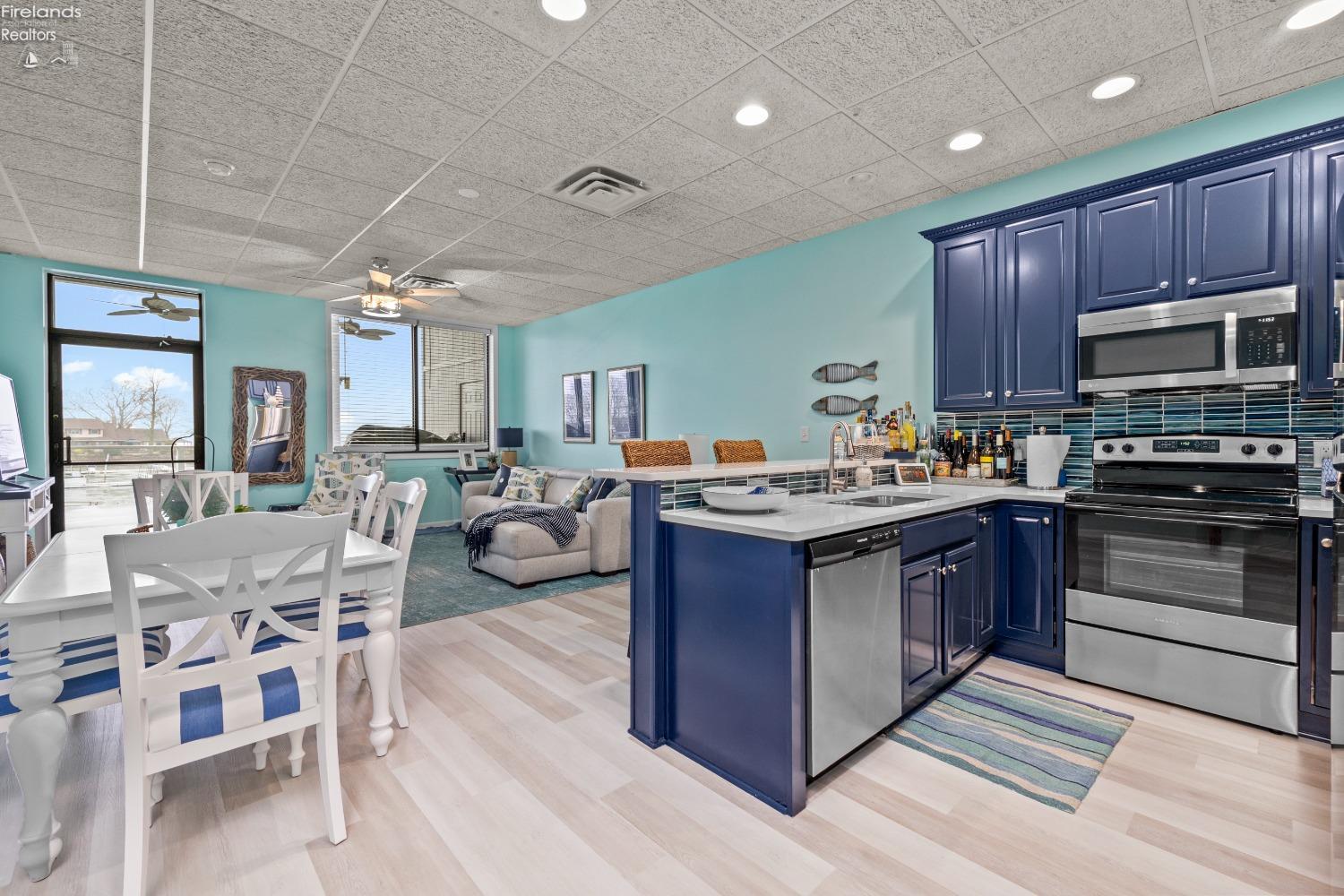 1552 NW Catawba Road D