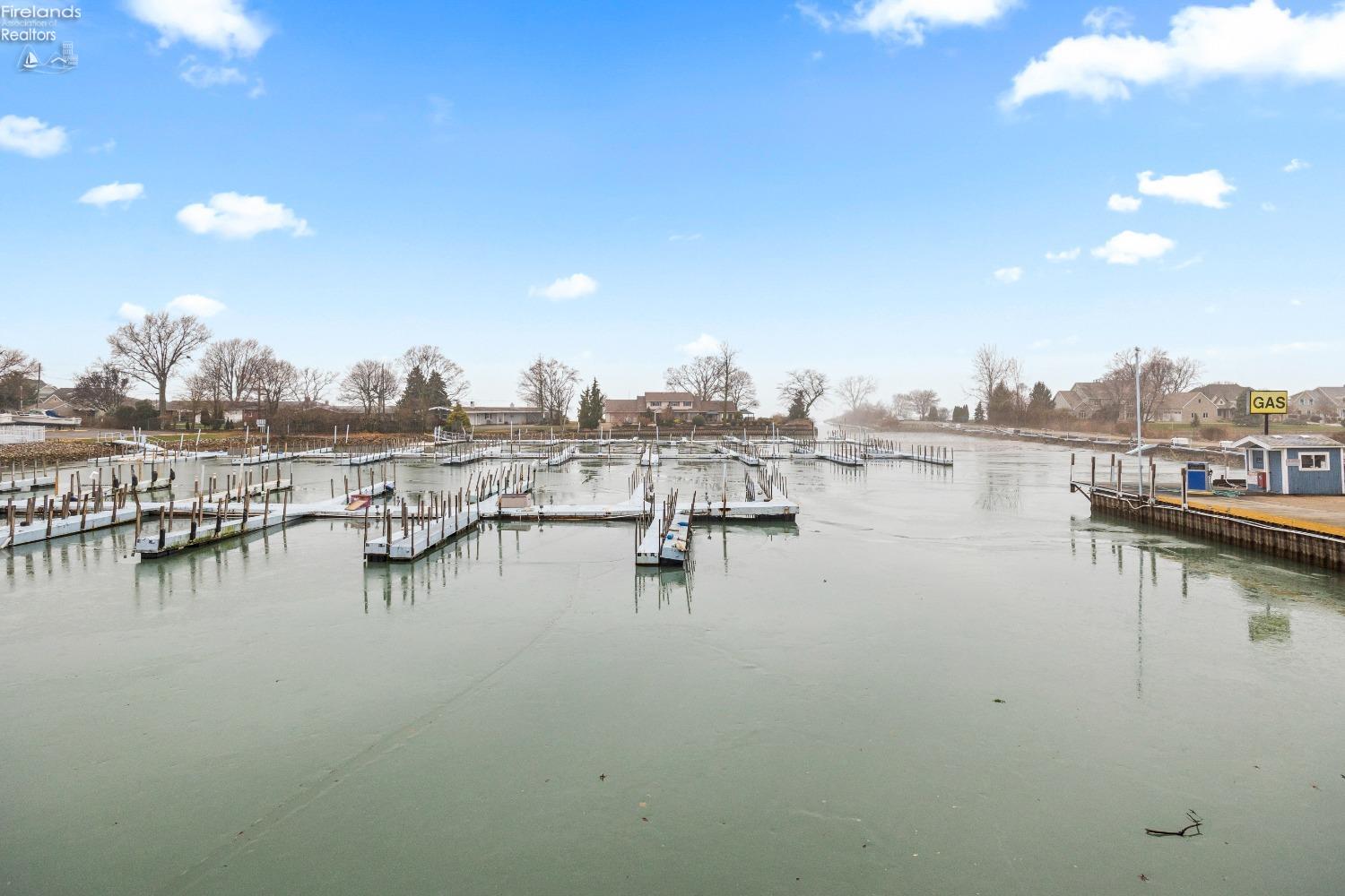 1552 NW Catawba Road D