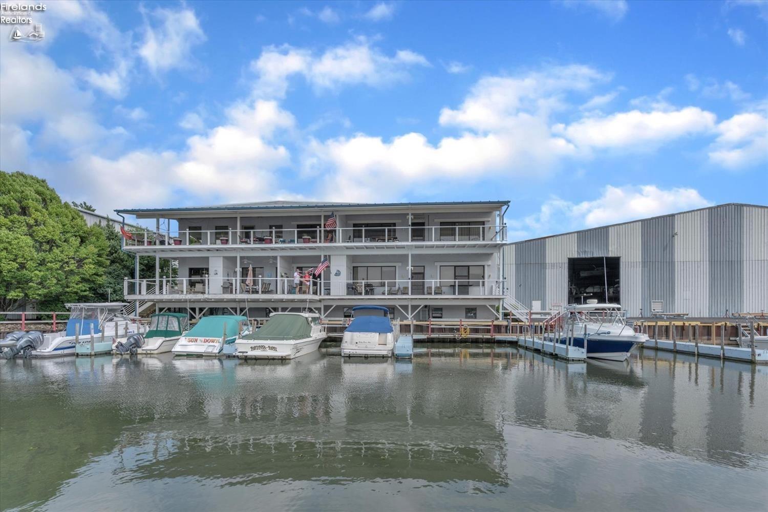 1552 NW Catawba Road D