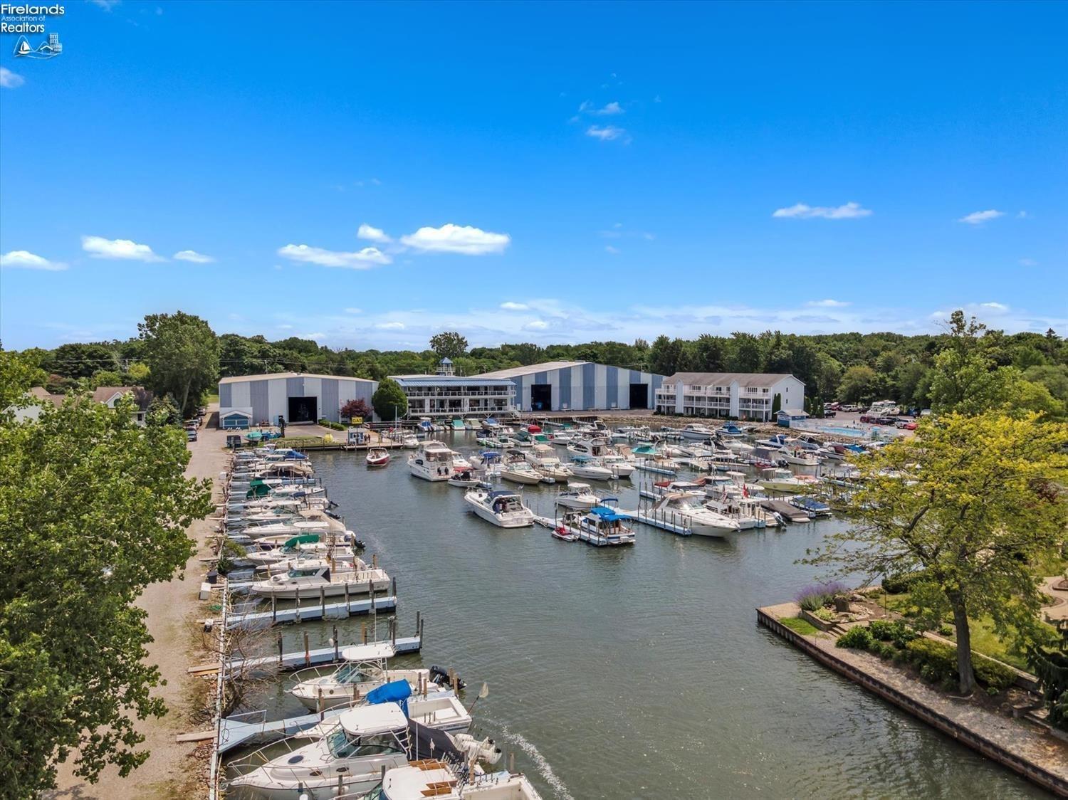 1552 NW Catawba Road D