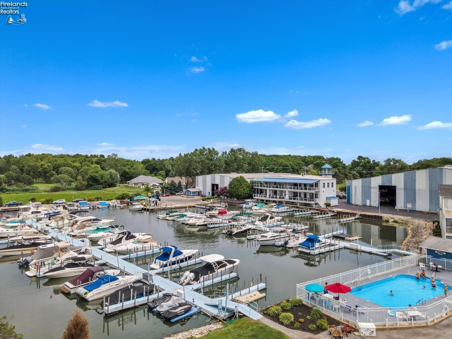 1552 NW Catawba Road D