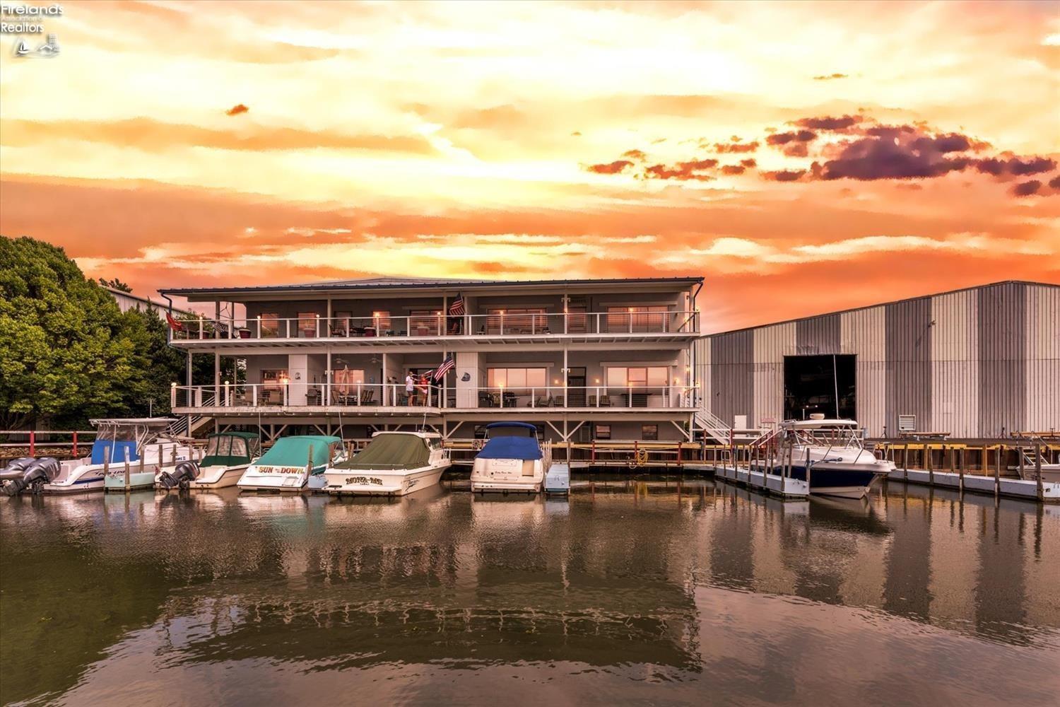 1552 NW Catawba Road D