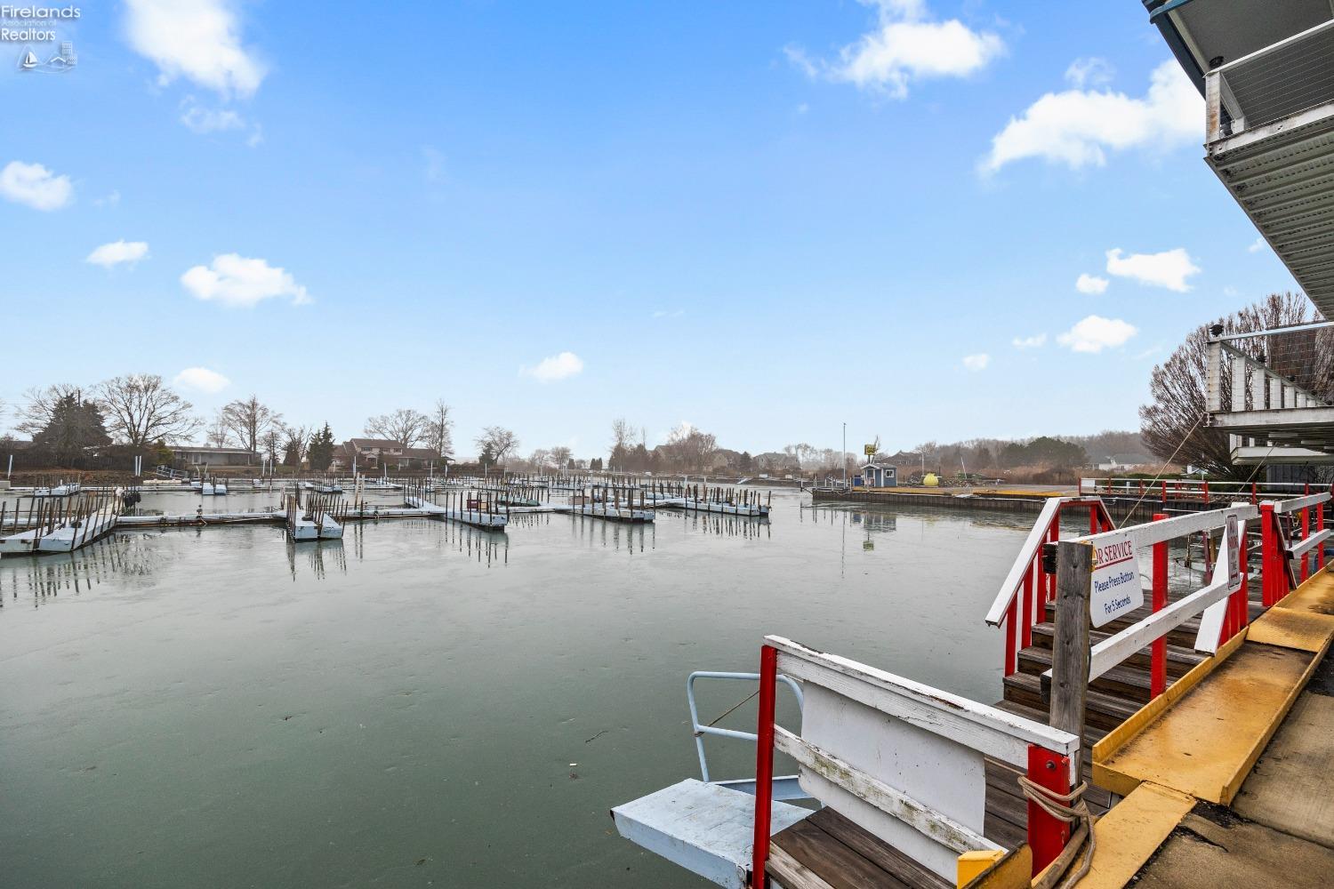 1552 NW Catawba Road D