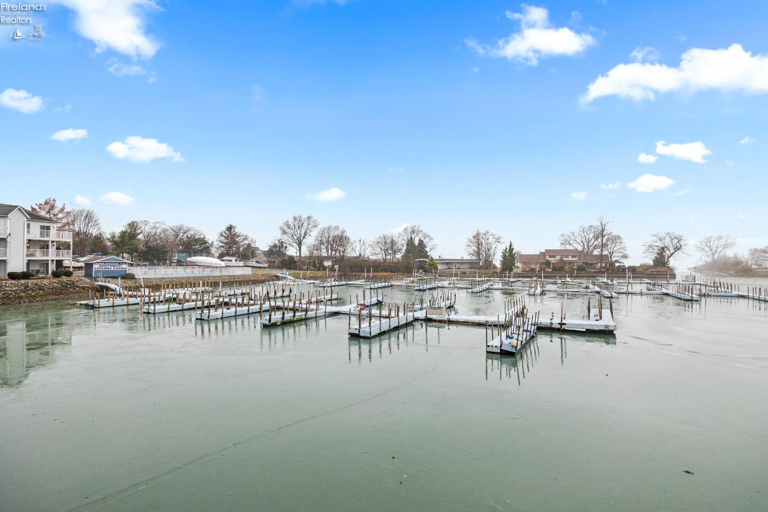 1552 NW Catawba Road D