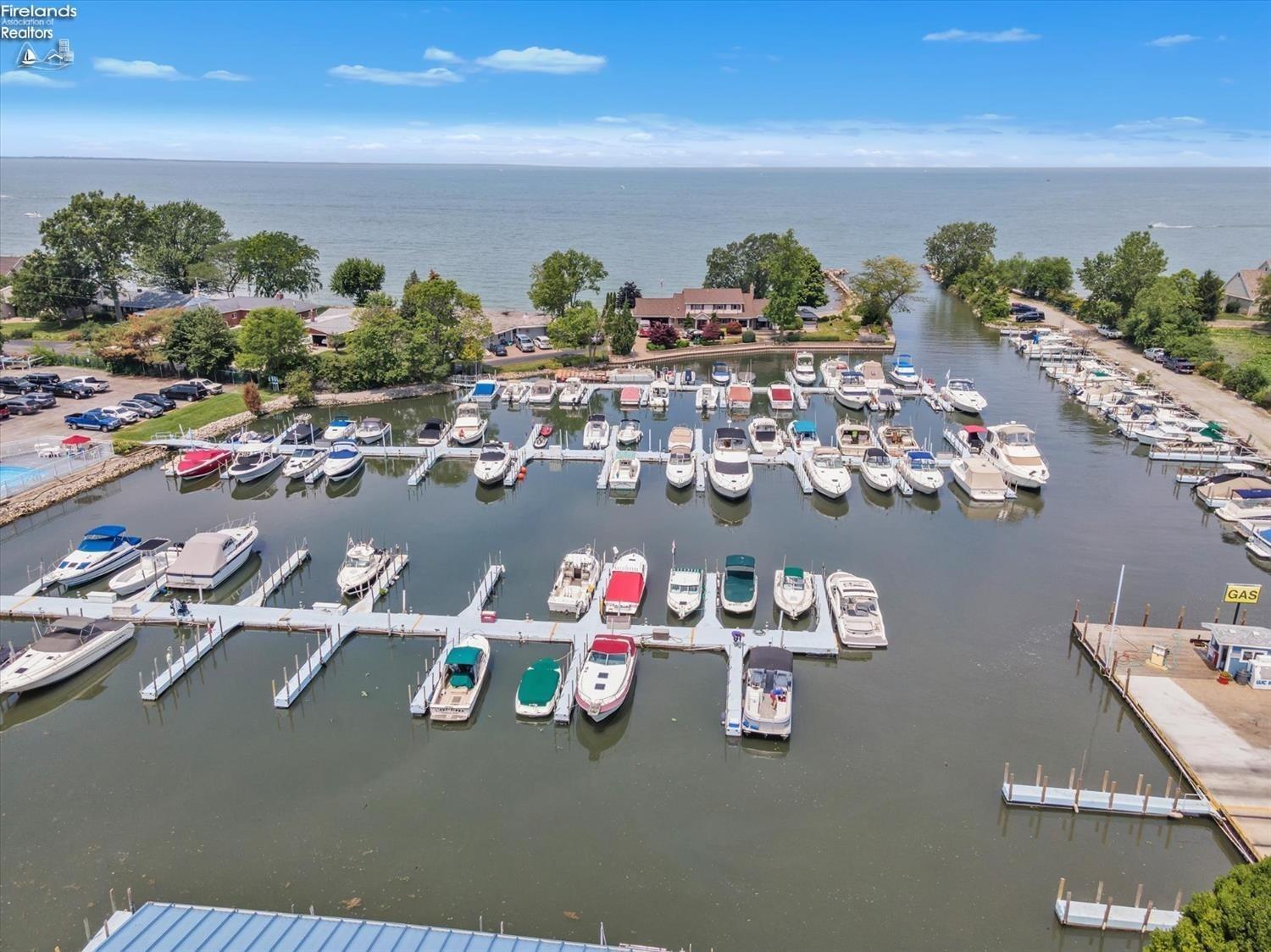 1552 NW Catawba Road D