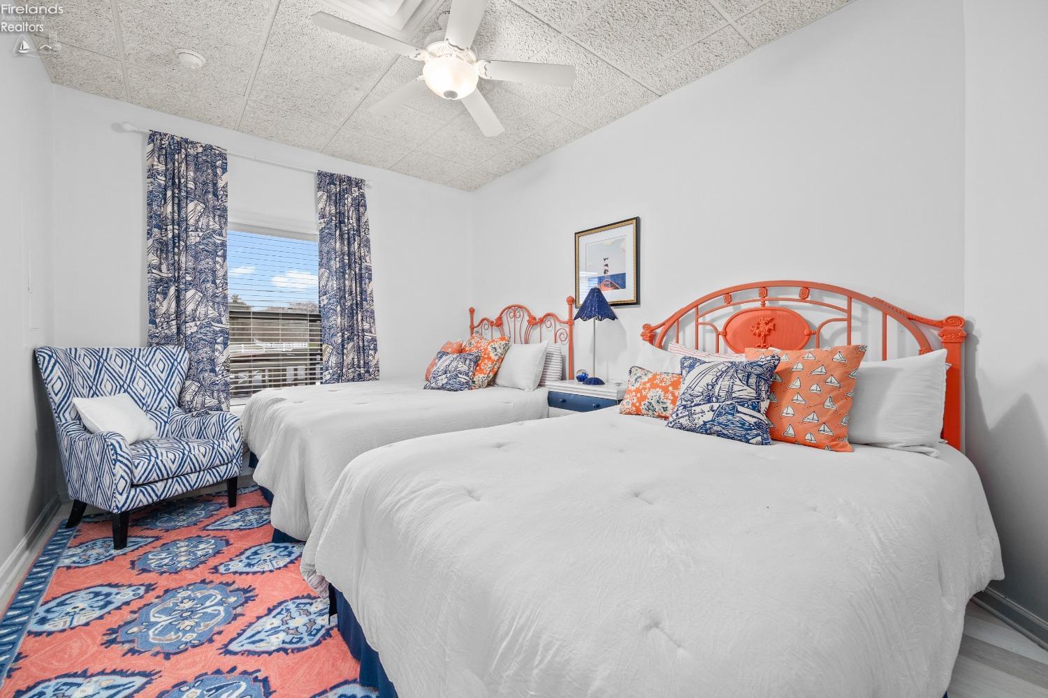 1552 NW Catawba Road D