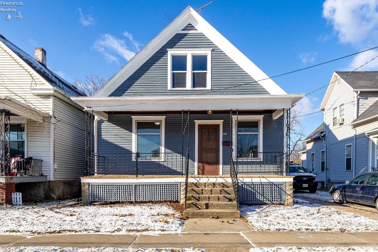 1527 Prospect Street