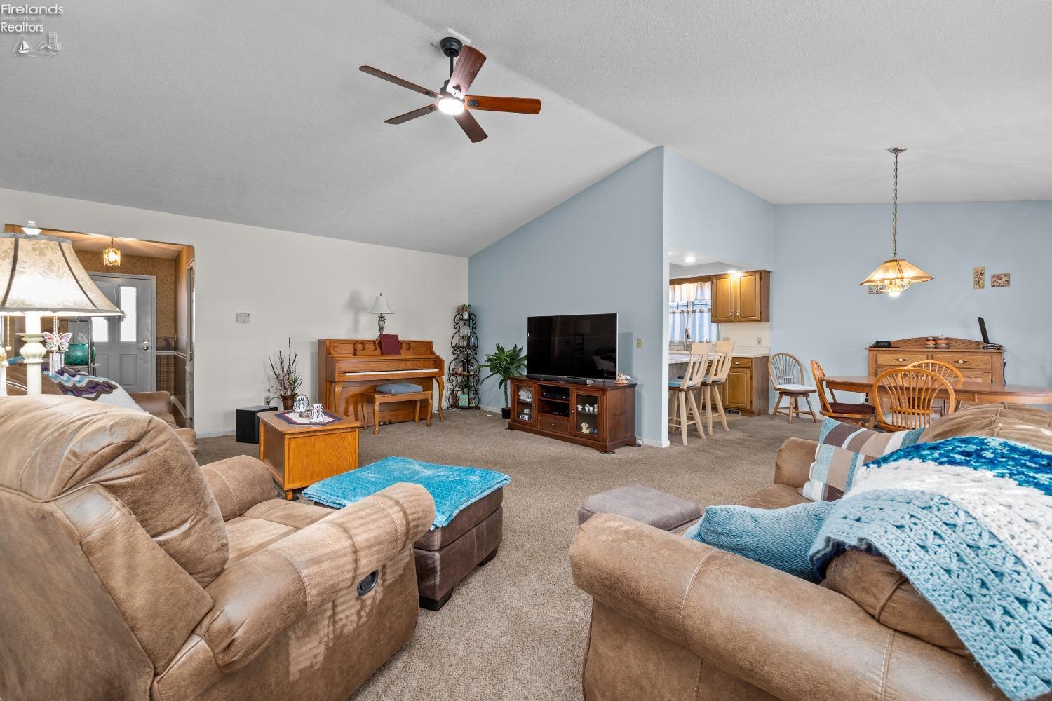 127 Briarwood Circle