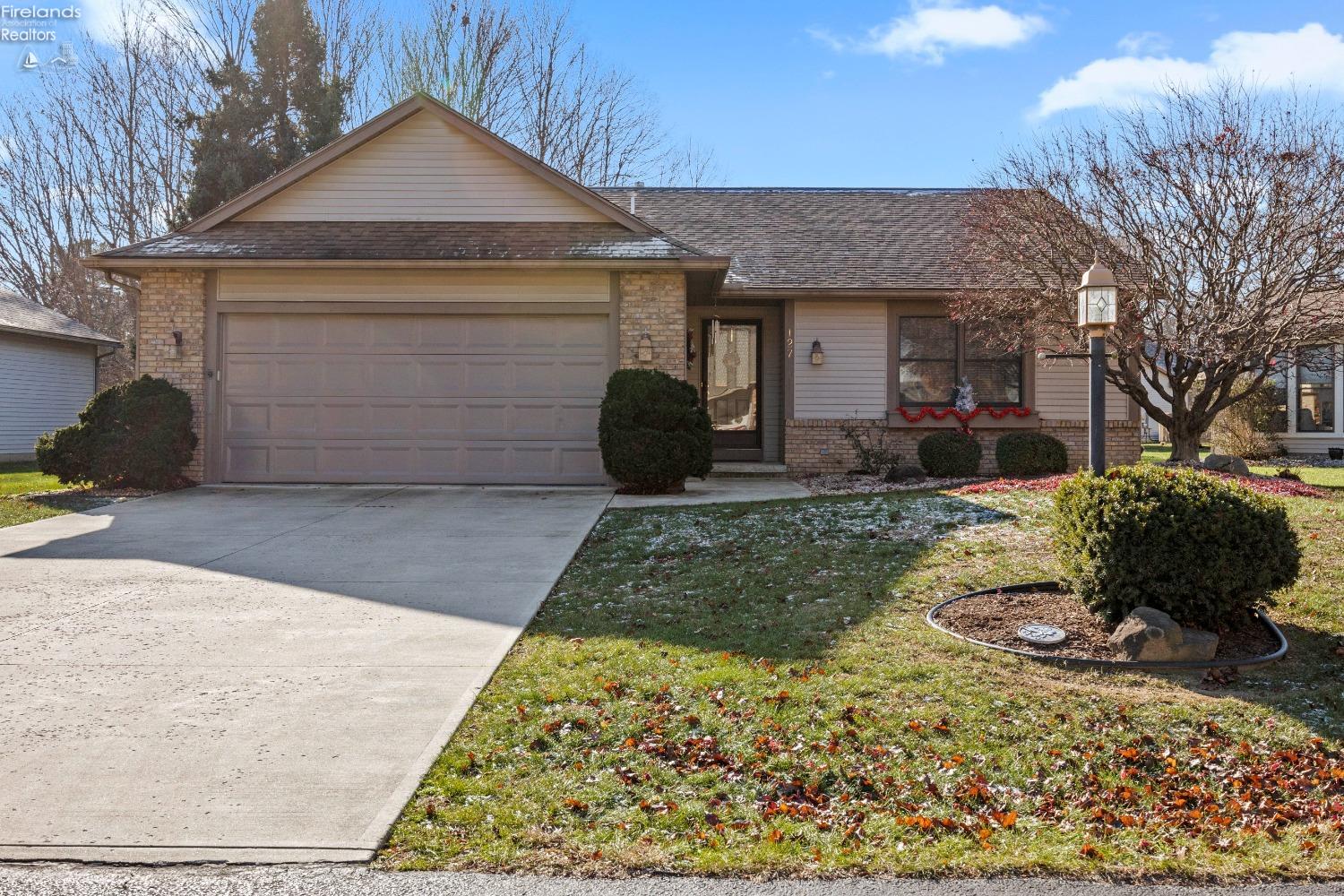 127 Briarwood Circle