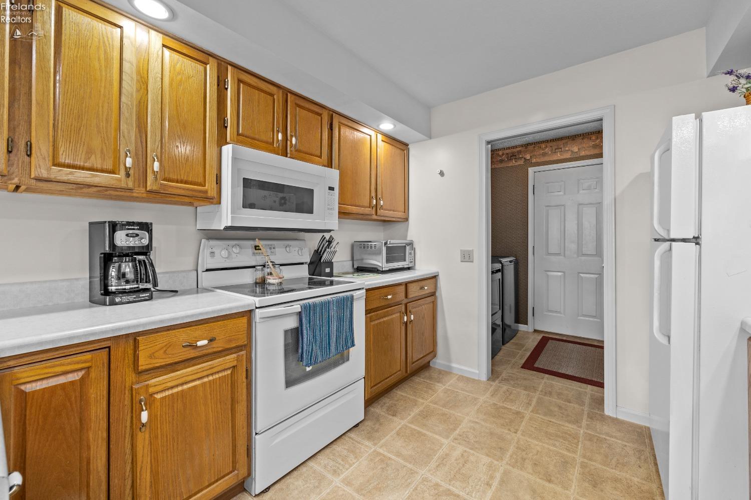 127 Briarwood Circle