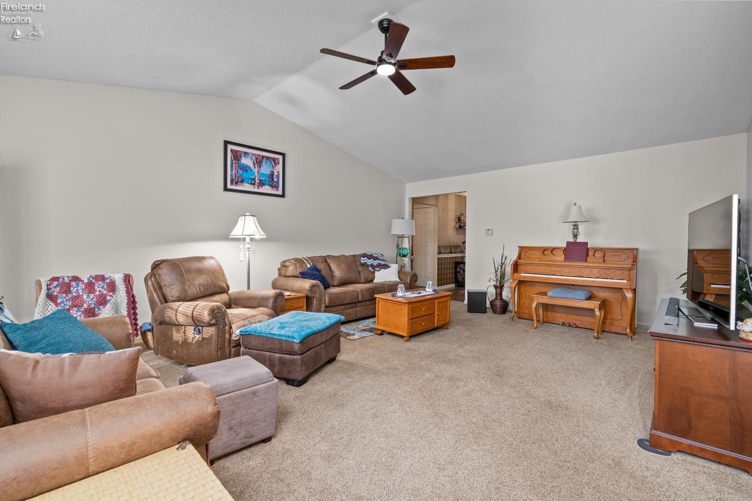 127 Briarwood Circle