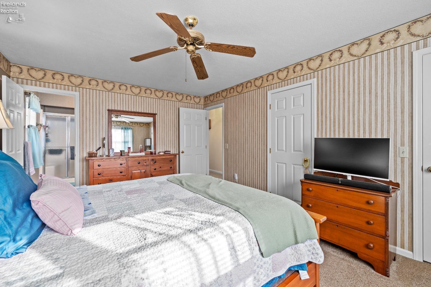 127 Briarwood Circle