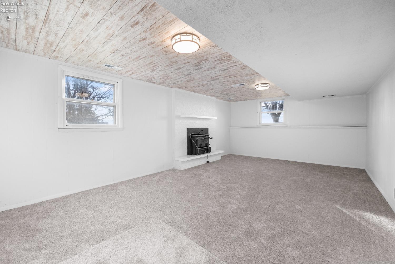 8117 Strecker Road