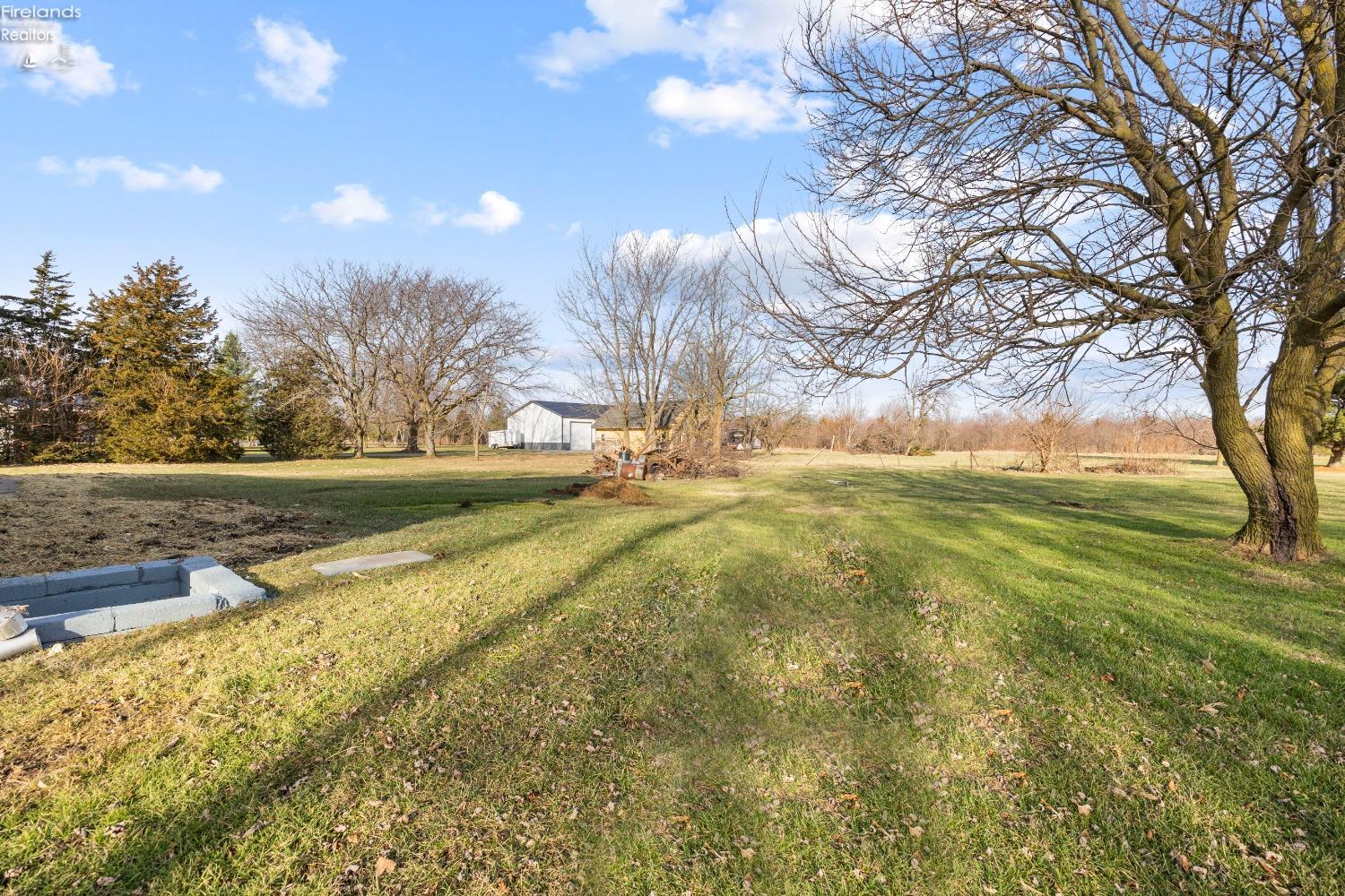 8117 Strecker Road