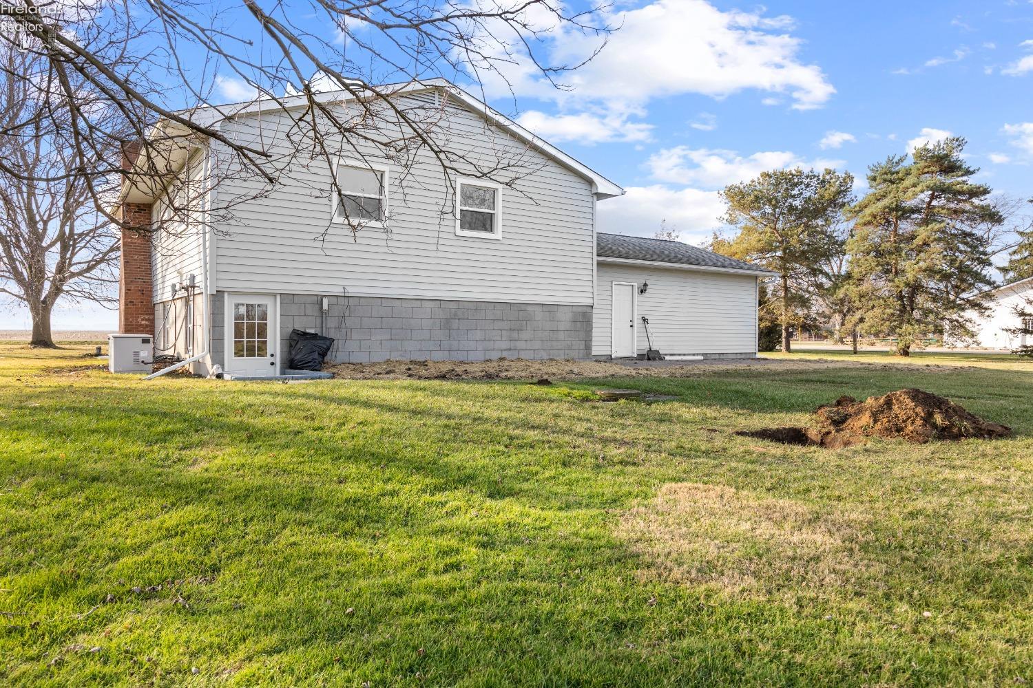 8117 Strecker Road