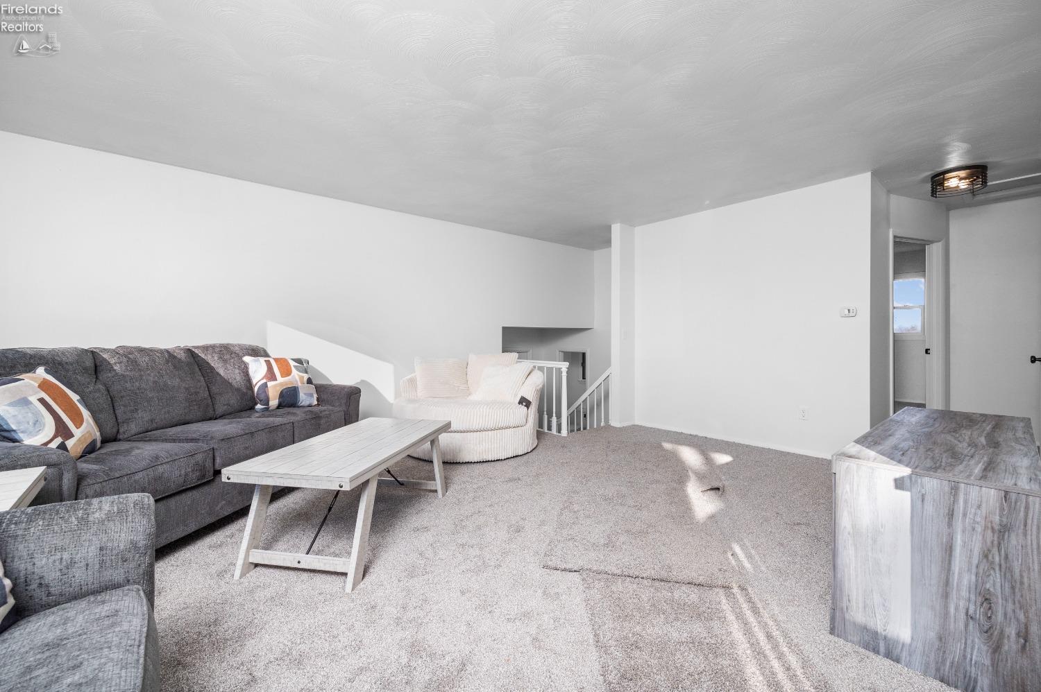 8117 Strecker Road
