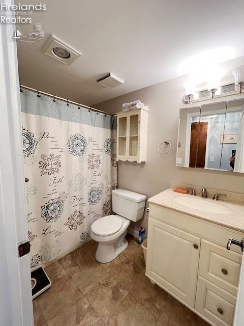 711 W Lakeshore 108