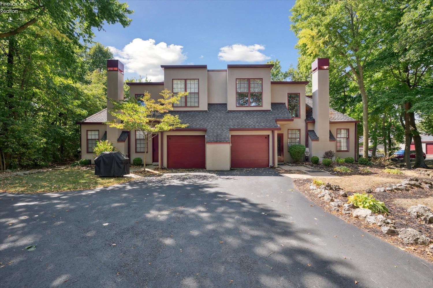 4340 Marin Woods B