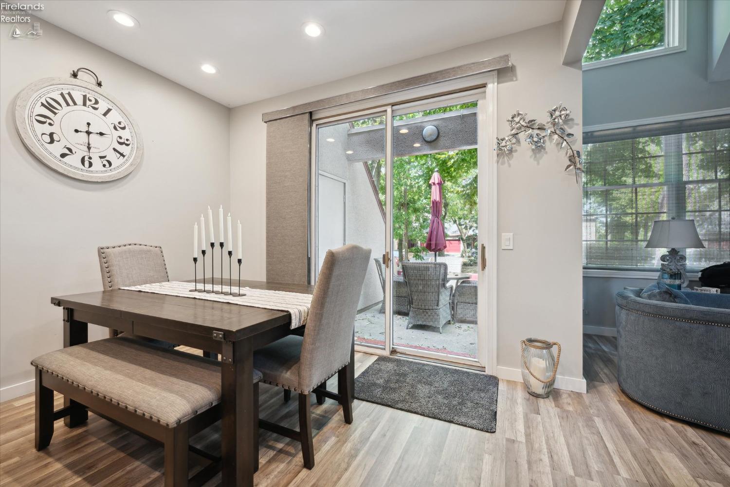 4340 Marin Woods B