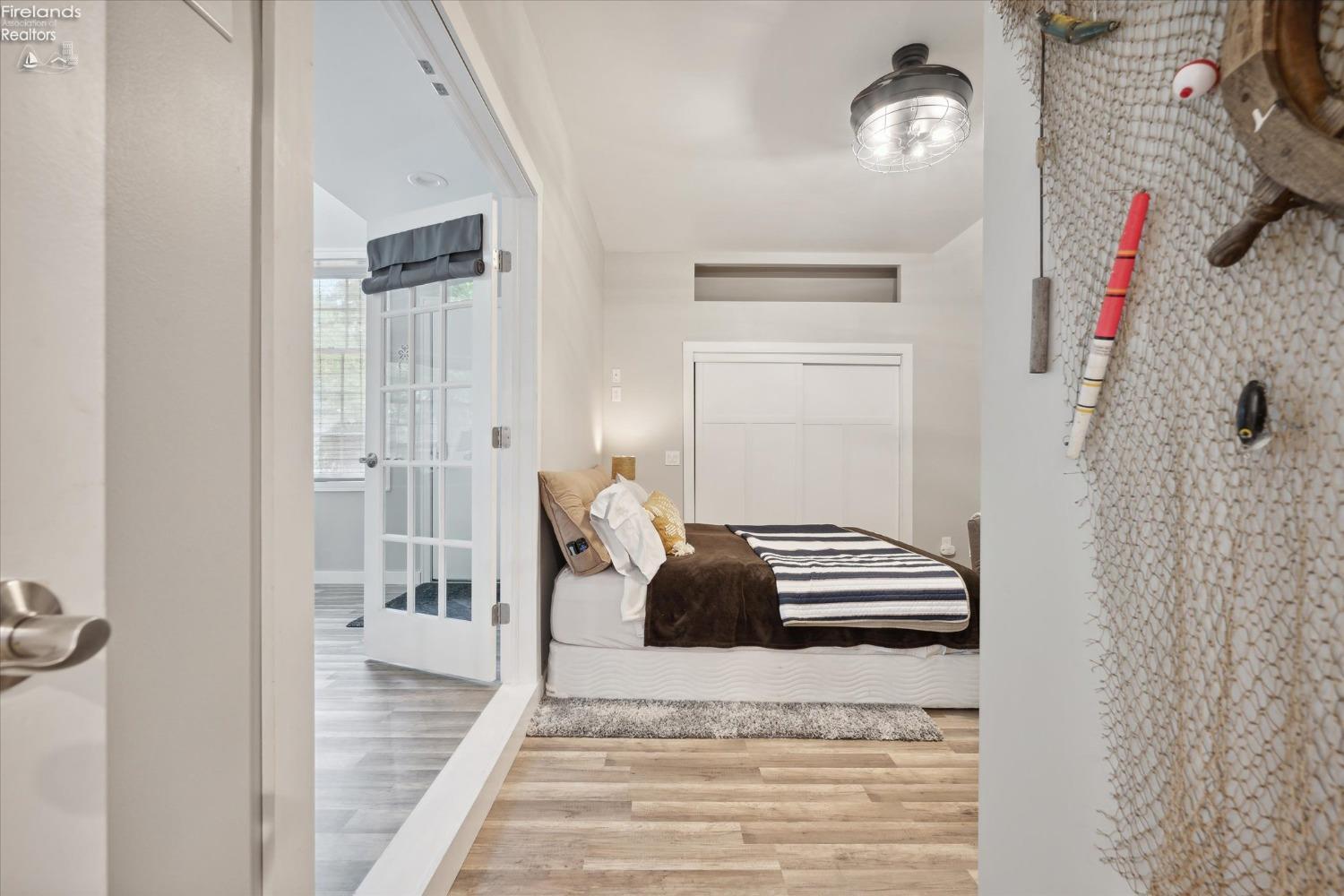 4340 Marin Woods B