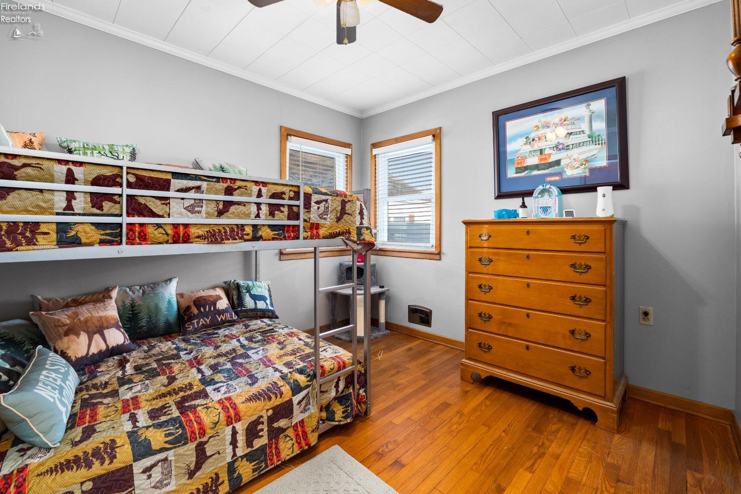 522 W 3rd Street