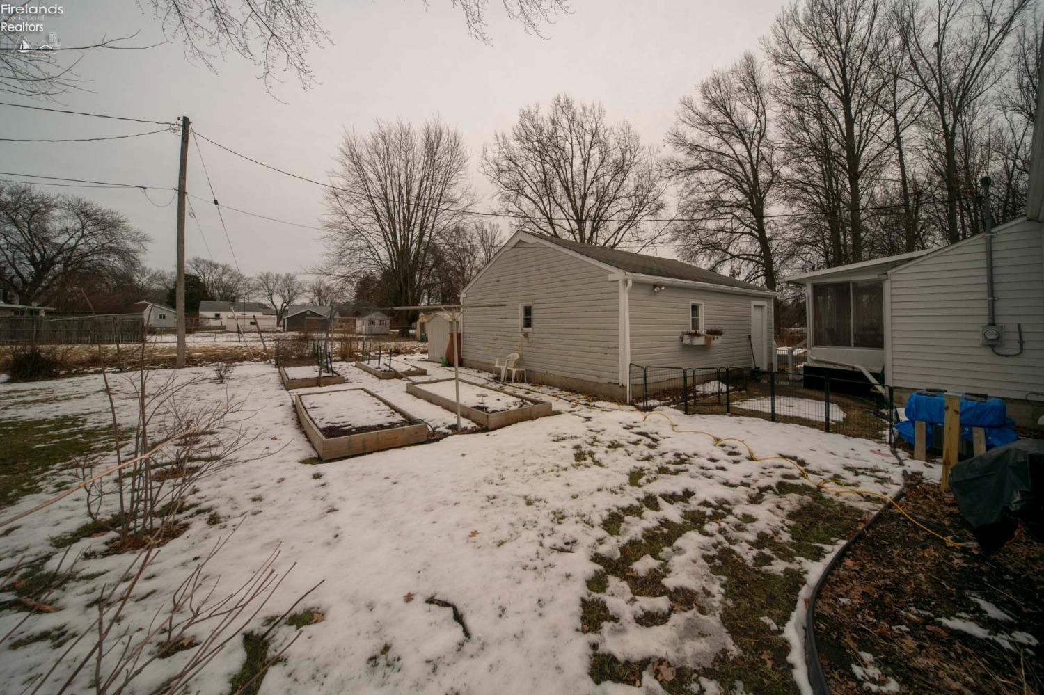 841 Monroe Street
