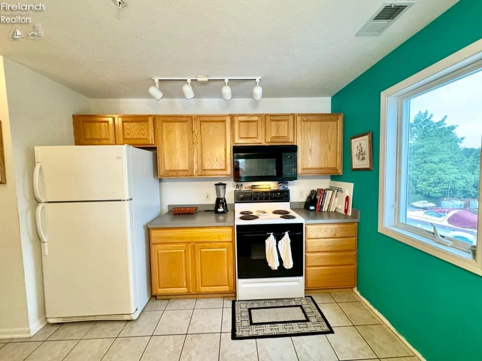 1512 NW Catawba Road