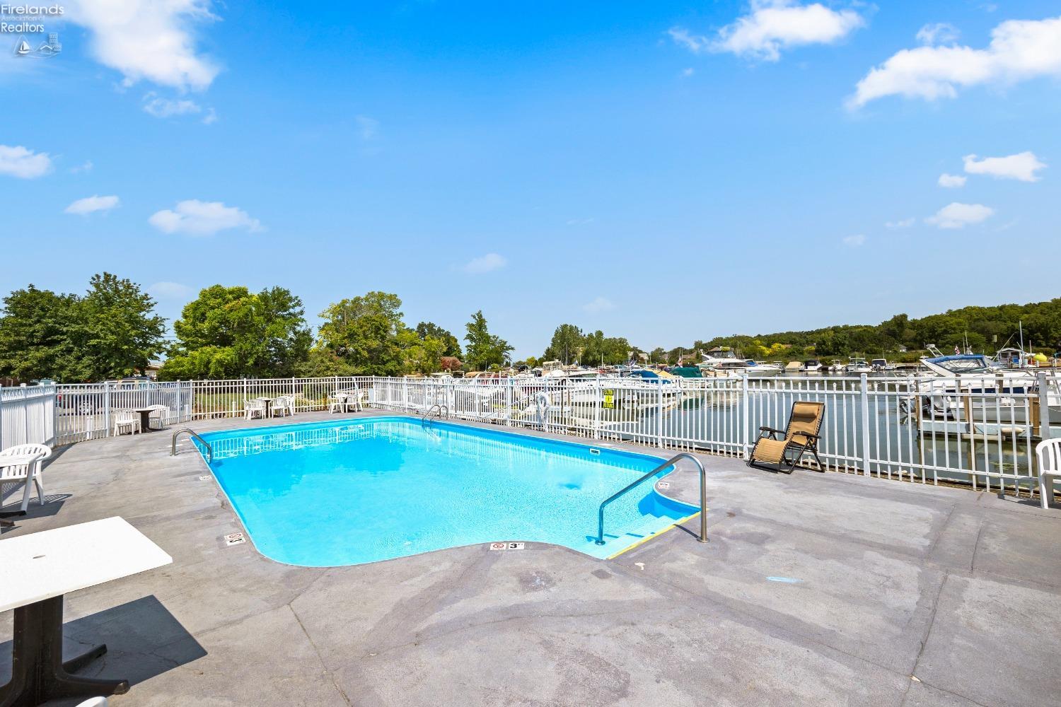 1512 NW Catawba Road