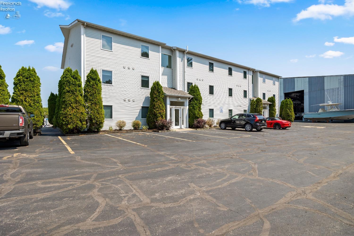 1512 NW Catawba Road