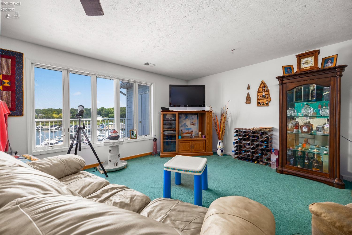 1512 NW Catawba Road