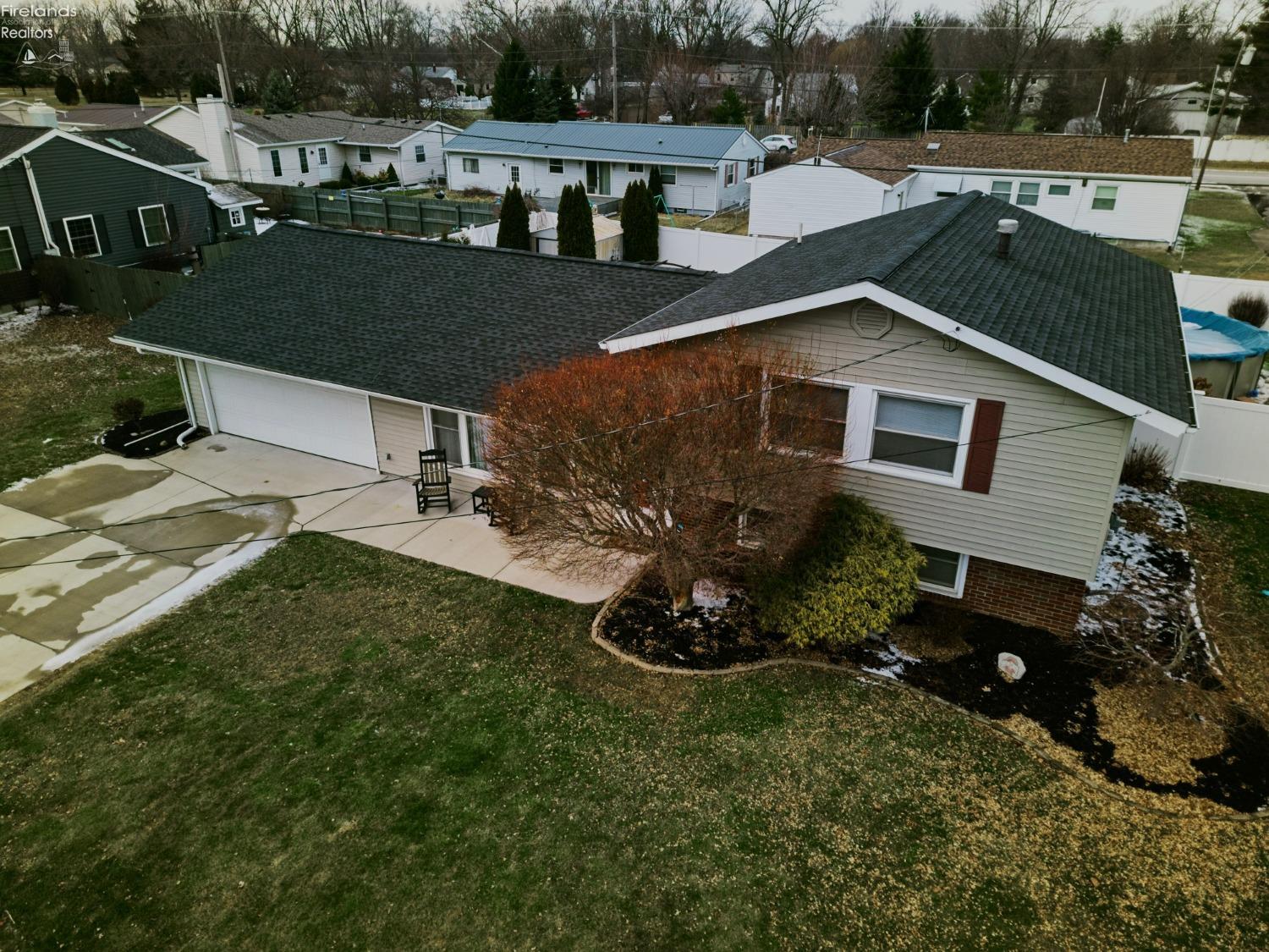 315 Meadow Lane