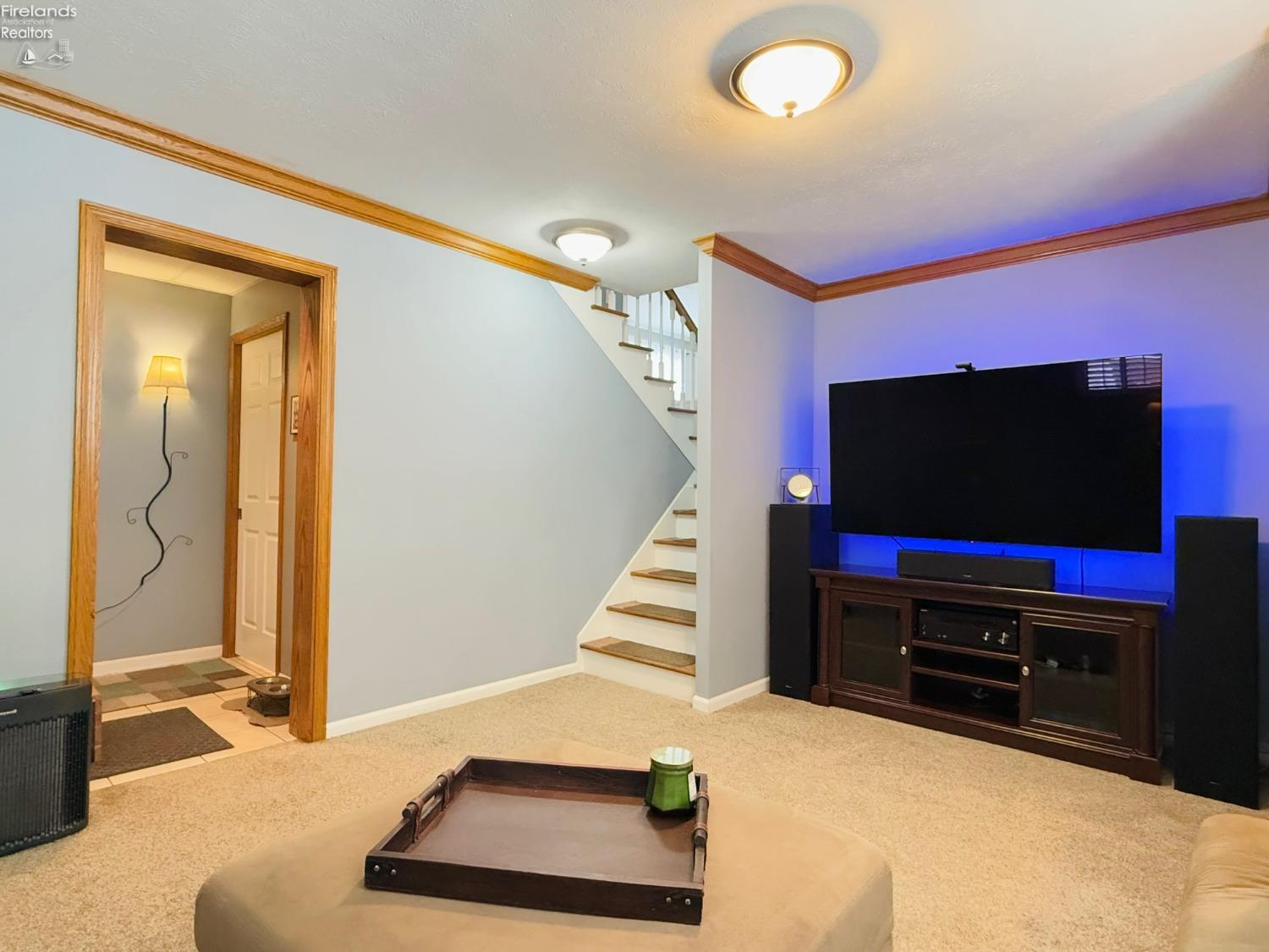 315 Meadow Lane