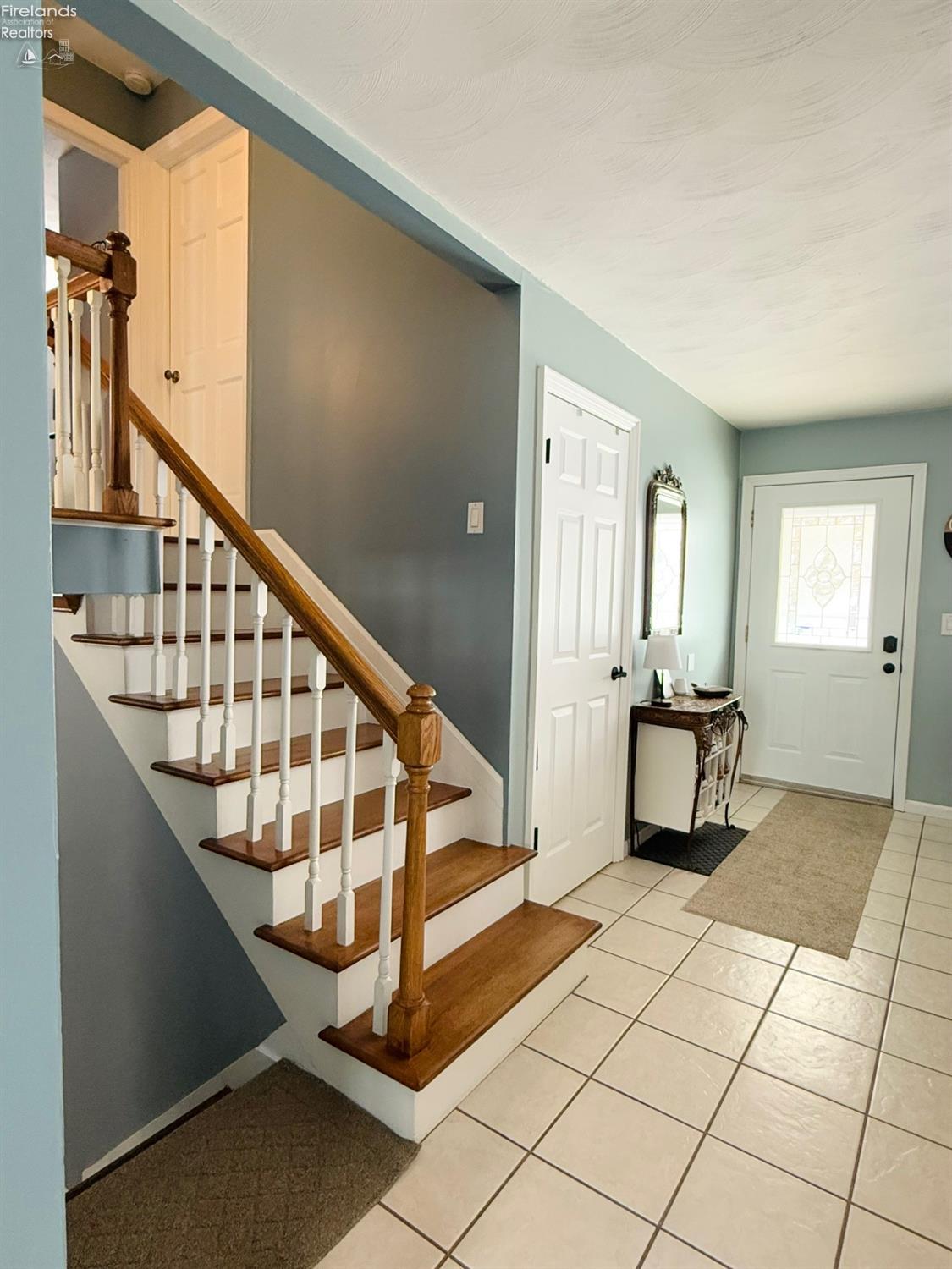 315 Meadow Lane