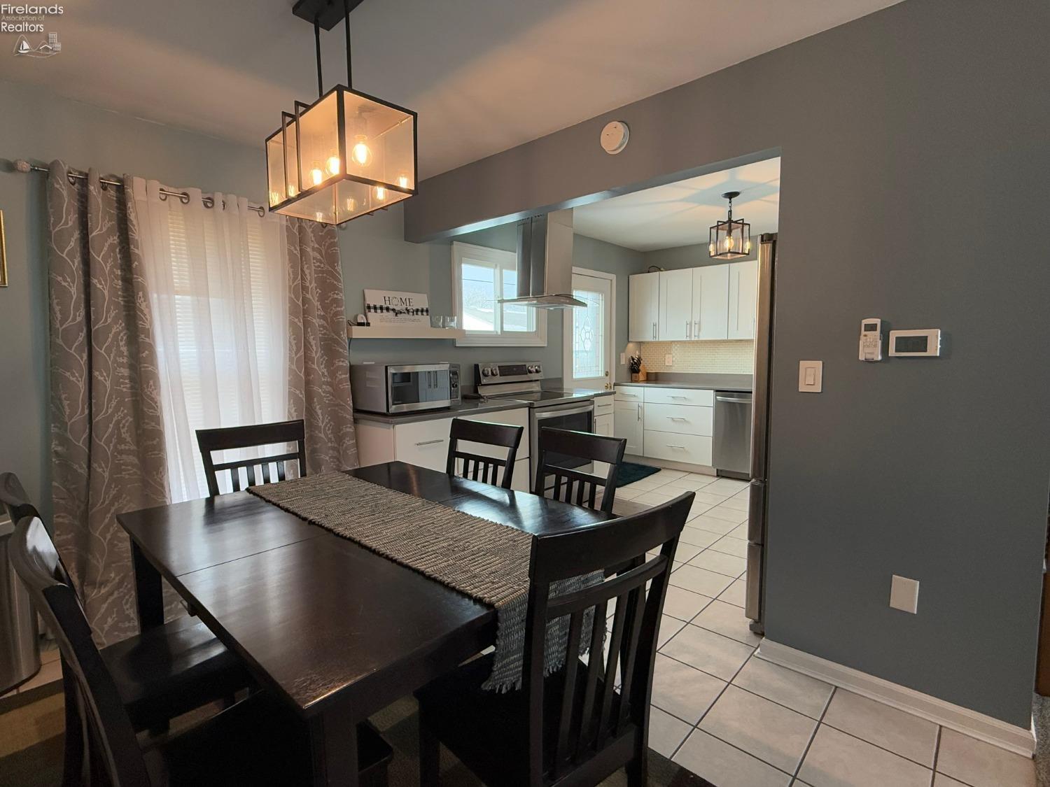 315 Meadow Lane