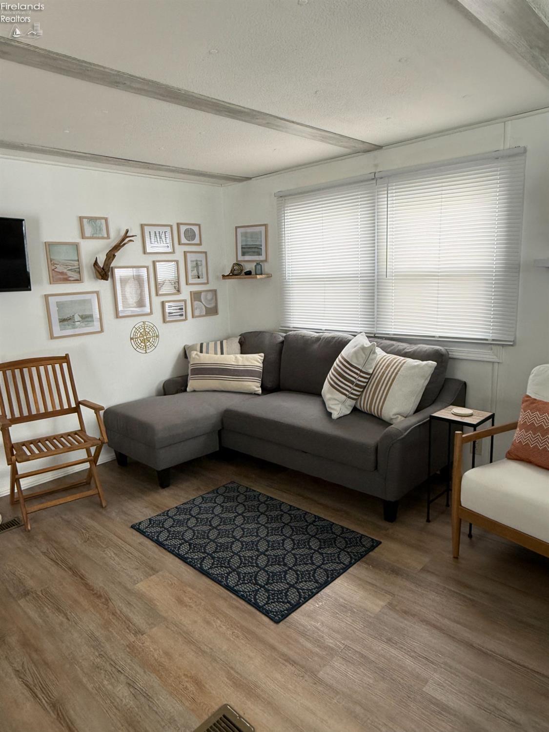 1623 NE Catawba Road