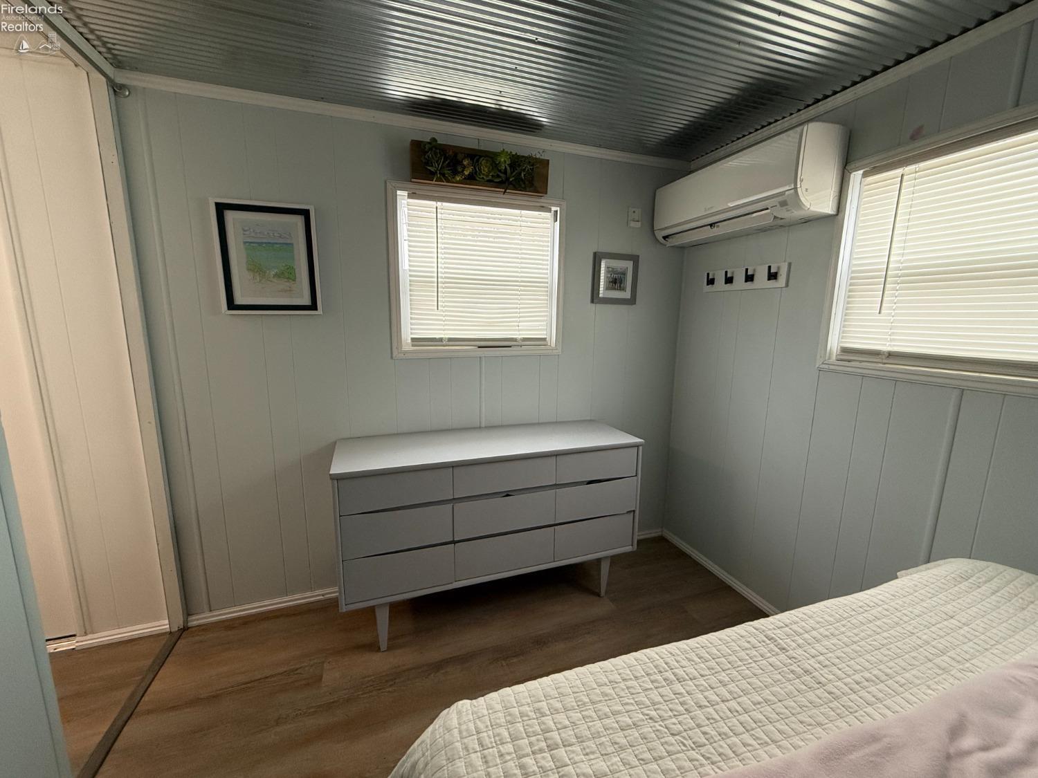 1623 NE Catawba Road