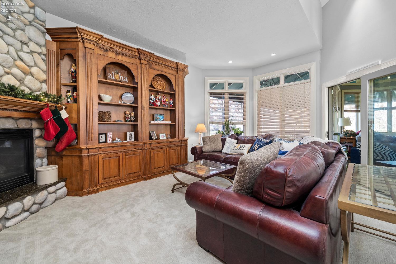 4250 Vilamoura Drive