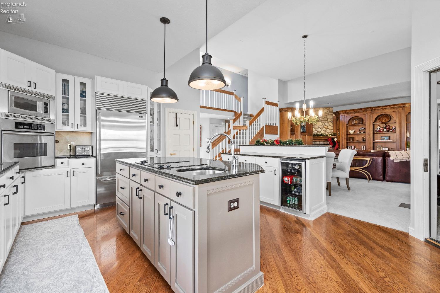 4250 Vilamoura Drive