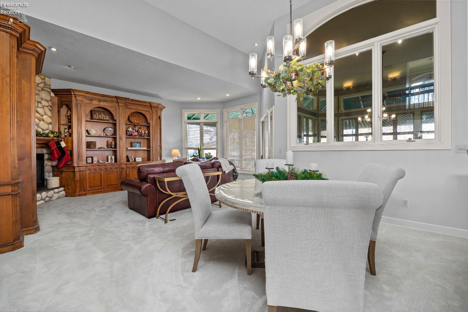 4250 Vilamoura Drive