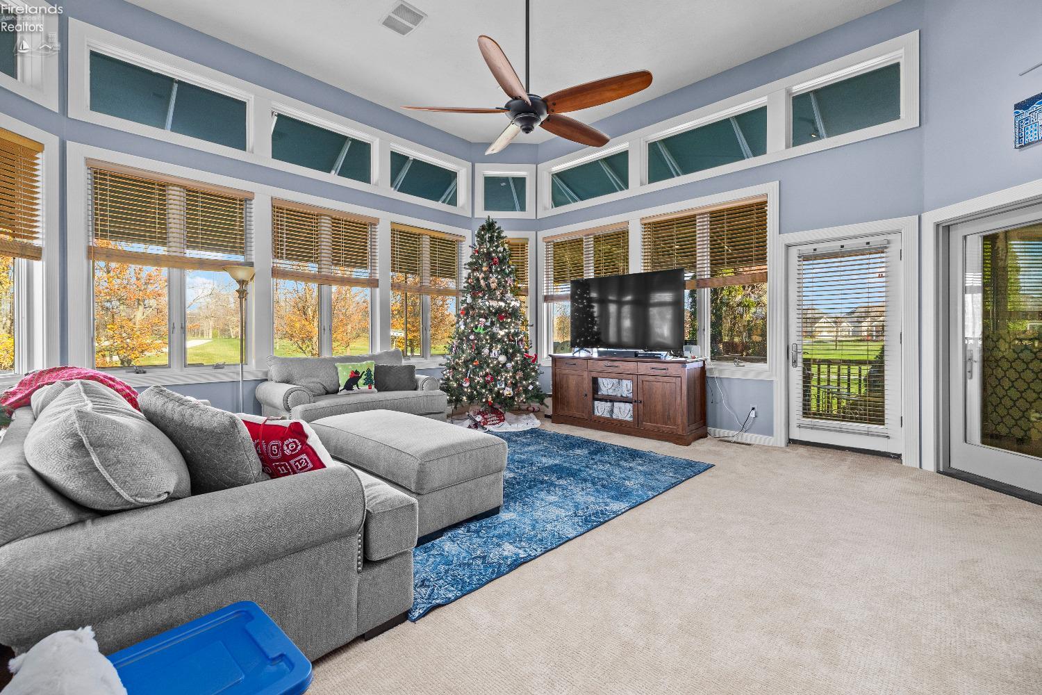 4250 Vilamoura Drive