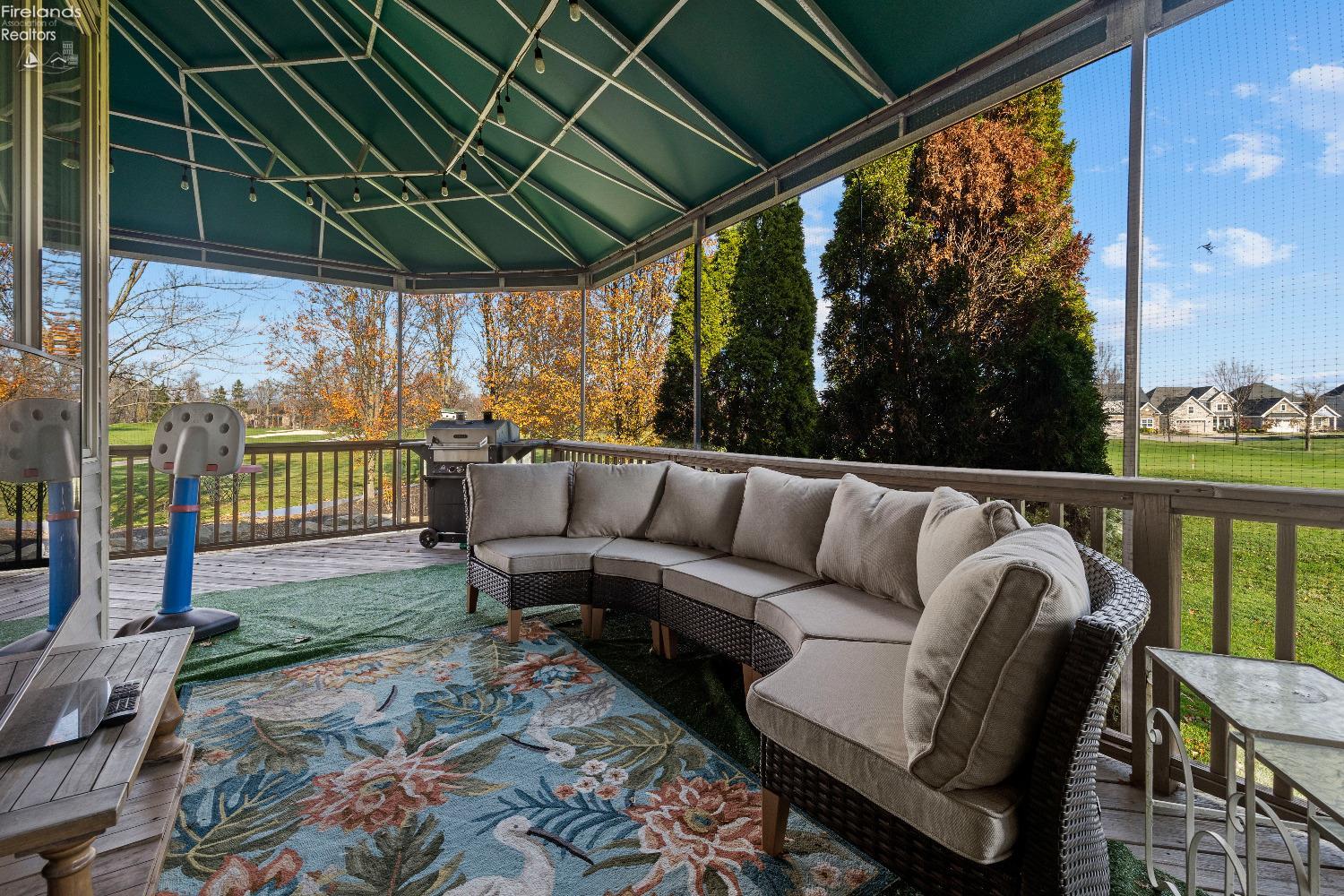 4250 Vilamoura Drive