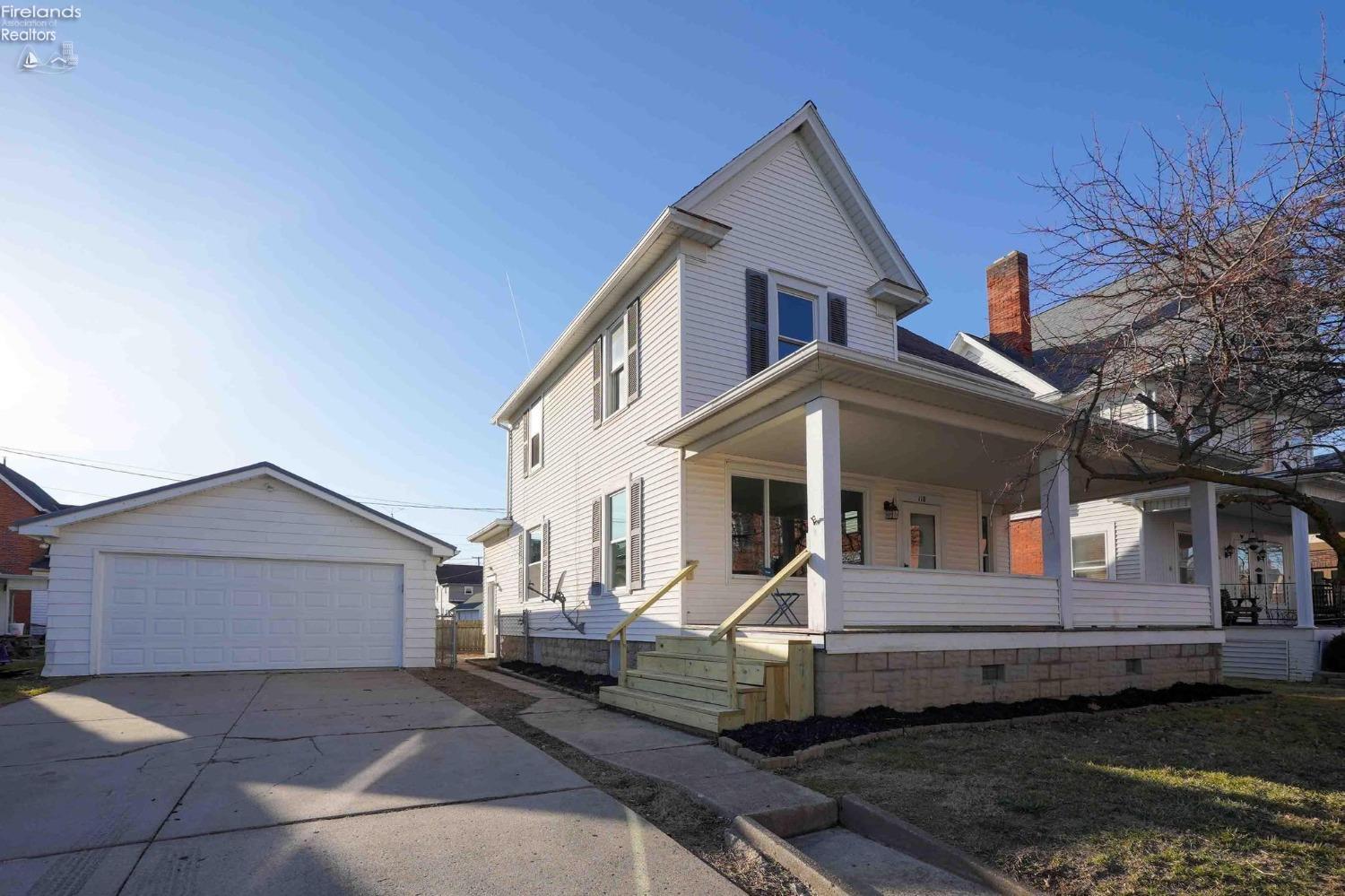 118 S Wood Street